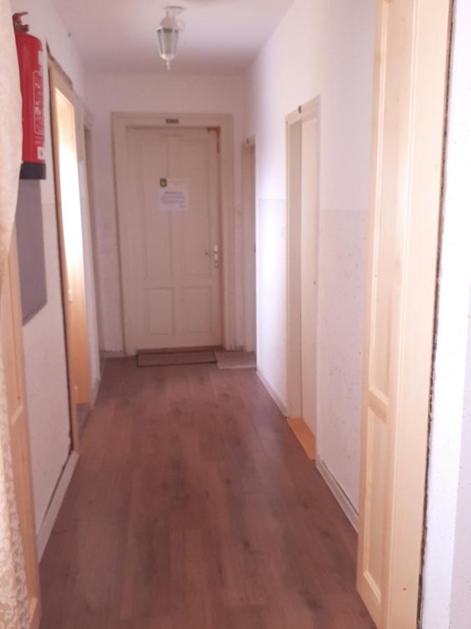 Guesthouse Osvald Zirovnica ภายนอก รูปภาพ